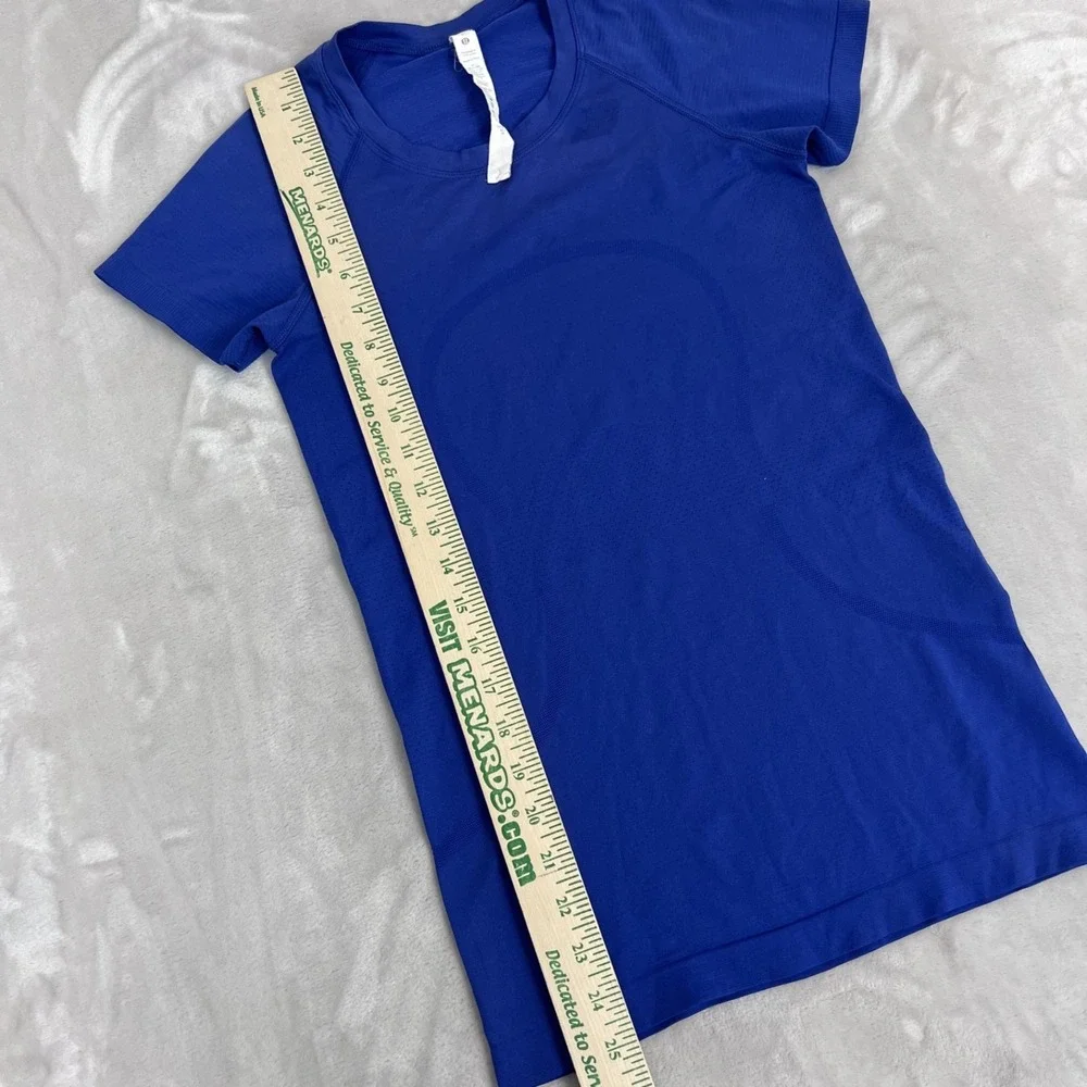 Lululemon Swiftly Tech Short Sleeve 2.0 Womens Size 4 Blue Psychic Athletic READ - Picture 6 of 9